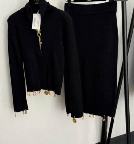 فستان نسائي