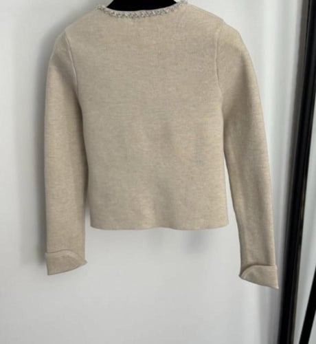 طقم بنطلون و بلوزه