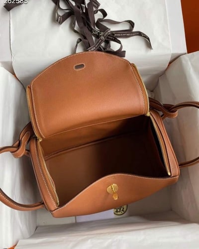 شنطه مقاس 30