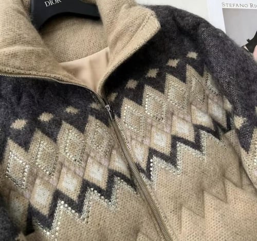 جاكيت نسائي