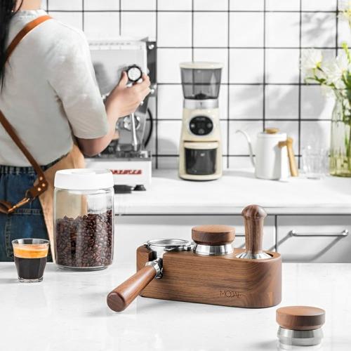 منظم و قاعدة خشبية مناسبة للمكبس والبورتافلتر والم...