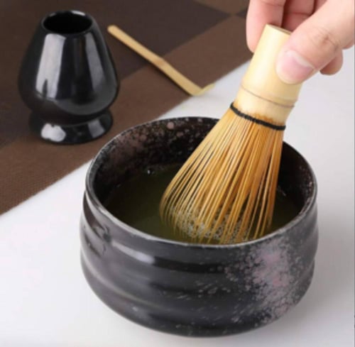 طقم أدوات تحضير الماتشا 4 قطع اسود لامع