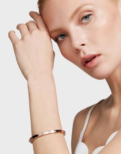 اسورة تيد بيكر