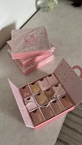 بوكس المفاجأة