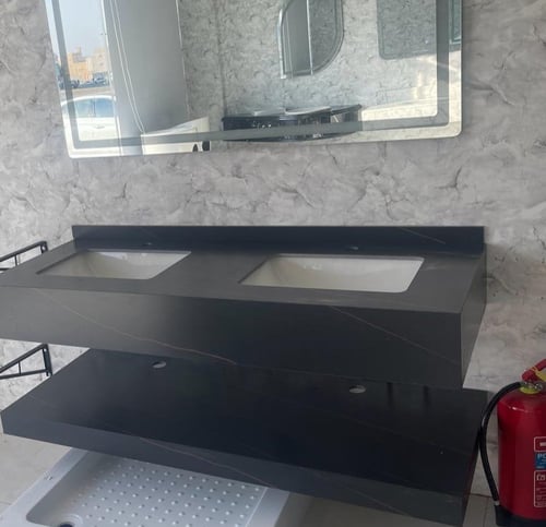 مغسلة بيت رخام صناعي 80 سم مع مرآة