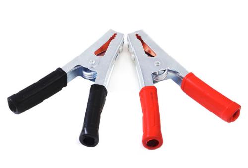 Battery clip