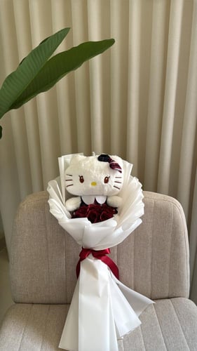 باقة هيلوكيتي أحمر