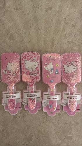 Hello Kitty hairbrush
