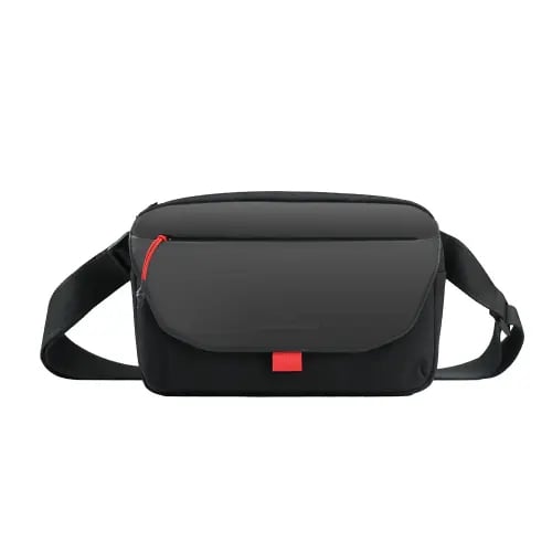 حقيبة كروسبودي WiWU Warriors EDC مزودة بكابل شحن سريع قابل للسحب مدمج