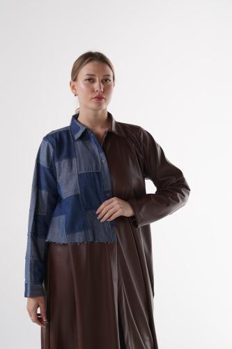 عبايا شتوي مميزه بخامه الجلد البني مع الجينز