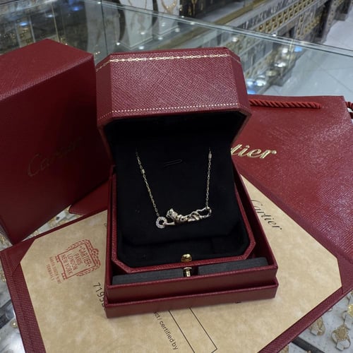 عقد ذهب التايقر تصميم الماسي عيار 18 وزن 4.1 جرام