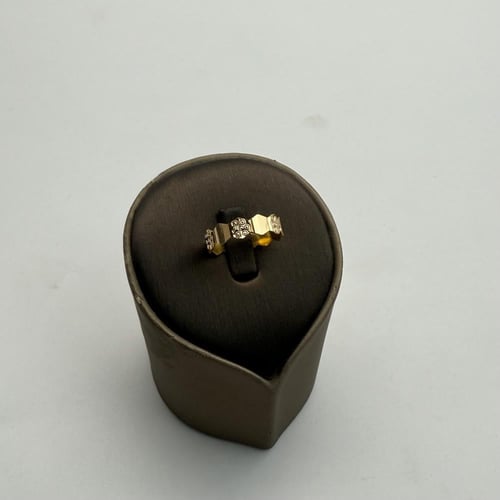 دبلة تصميم الشومية ذهب صافي عيار 21