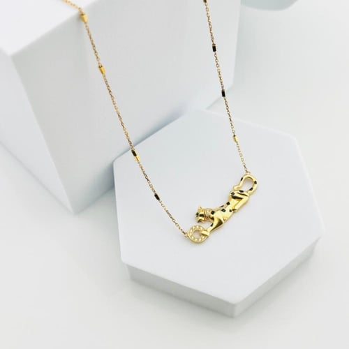 عقد ذهب التايقر تصميم الماسي عيار 18 وزن 4.1 جرام