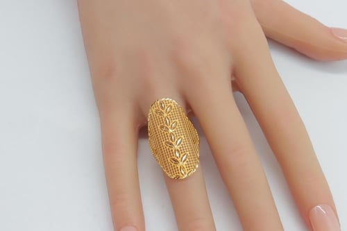 خاتم ذهب عيار 21 وزن 2.1 جرام