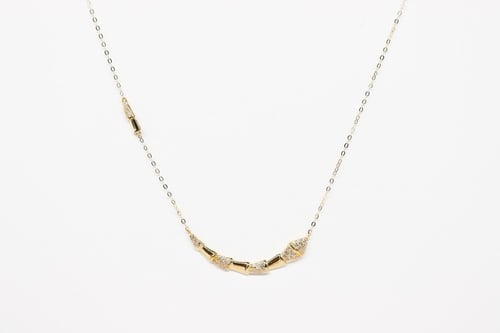 سلسال ذهب مودرن تصميم الماسي عيار 18