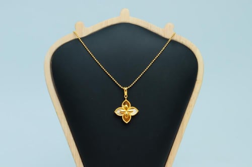 سلسال ذهب روبيرتو كوين عيار 21 وزن 10.99 جرام