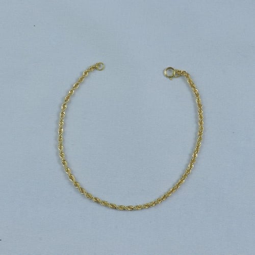 كلكشن عقد واسوارة المبروم ذهب عيار 18 وزن 2.47 جرا...