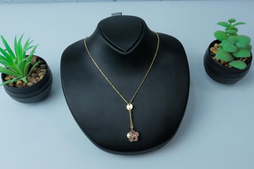 سلسال ذهب Shiny star يلبس وجهين عيار 18 وزن 4.4 جر...