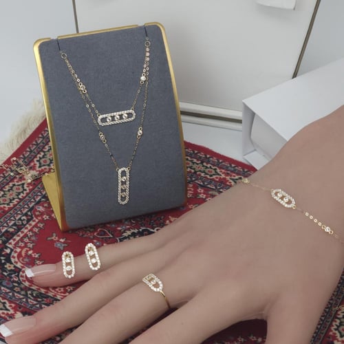 طقم المسيكاء دورين بتصميمه الالماسي عيار 18 وزن 4....