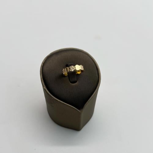 دبلة تصميم الشومية ذهب صافي عيار 21