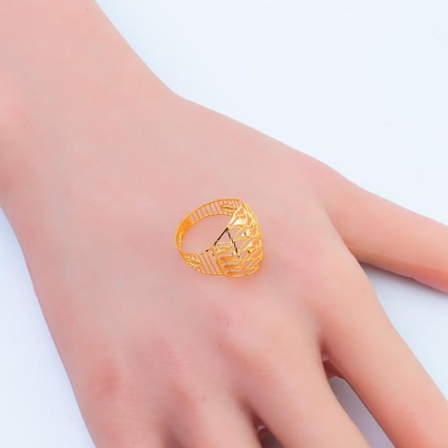 خاتم ذهب عيار 21 وزن 1.4 جرام