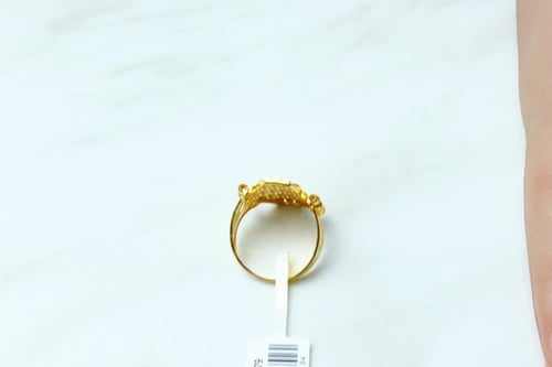 خاتم ذهب عيار 21 وزن 3.8 جرام