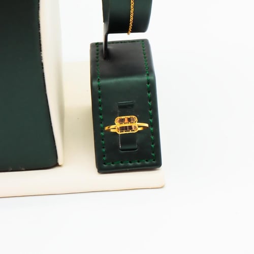 طقم ذهب عيار 21 بتصميم كرات متدرجة فاخرة وزن 9.19...