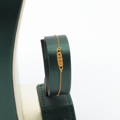 طقم ذهب الديور عيار 21 وزن 6.5 جرام بتصميم انسيابي...