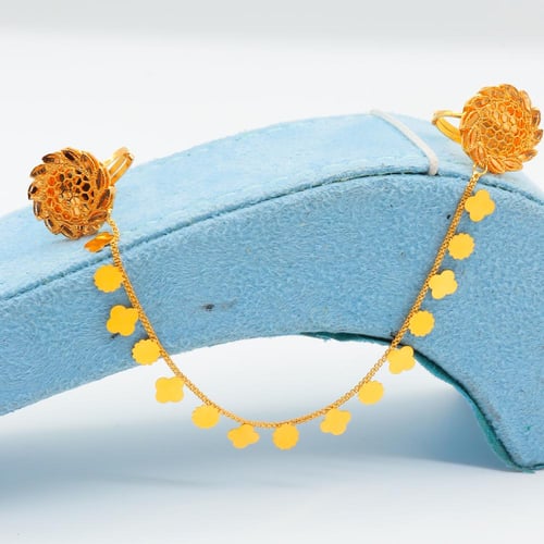 خاتم خطوبة ذهب عيار 21 بتصميم اوتار وزن 5.21 جرام