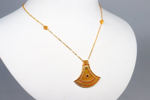 عقد ذهب ديفاز عيار 21