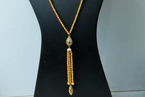 عقد سبحة ذهب عيار 21 مطعم بالميناء الانيقة وزن 13....