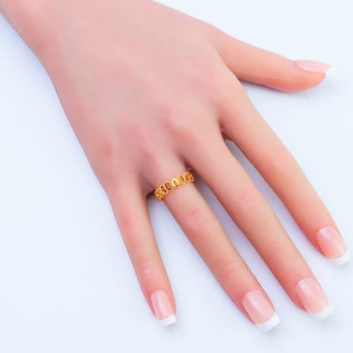 خاتم ذهب عيار 21 تصميم ناعم وزن 0.9 جرام – رقة وأن...