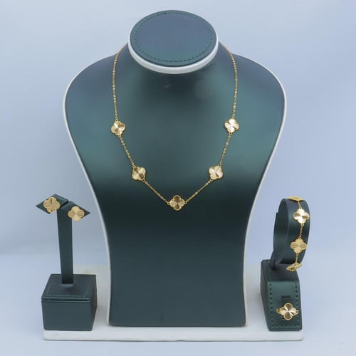 طقم ذهب تصميم الفان كليف خمس وردات عيار 21 وزن 14....