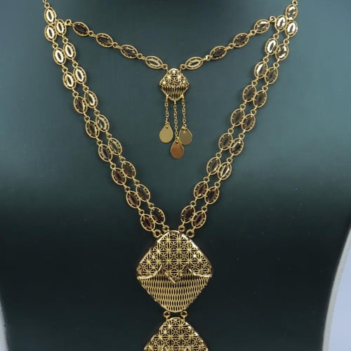 طقم ذهب بمخنق عيار 21 وزن 12.88 جرام