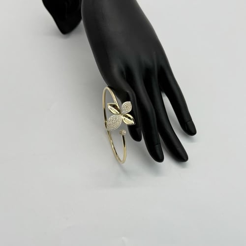 اسوارة ذهب باسكال عيار 18 تصميم الماسي وزن 7.9 جرا...