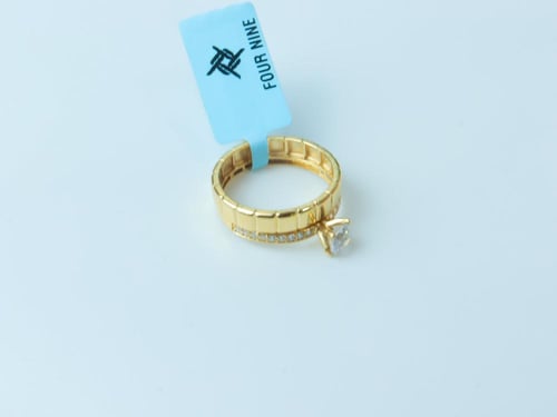 خاتم ذهب تصميم الماسي عيار 18 بوزن 3.5 جرام