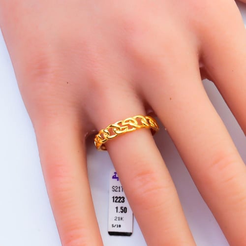 خاتم ذهب تصميم الجنزير عيار 21 وزن 1.5 جرام