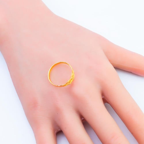 خاتم ذهب عيار 21 وزن 1.07 جرام