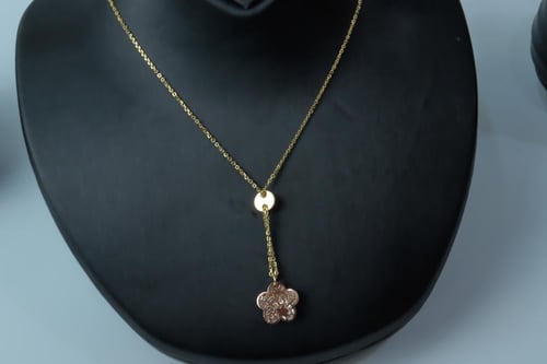 سلسال ذهب Shiny star يلبس وجهين عيار 18 وزن 4.4 جر...