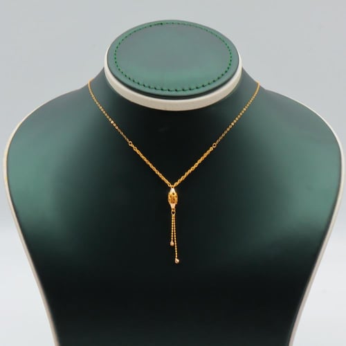 عقد ذهب عيار 21 تعليقة ناعمة وزن 1.3 جرام بسلسلة أ...