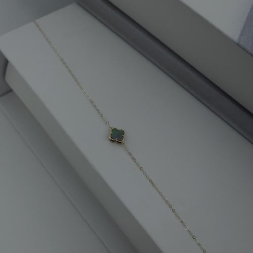 اسوارة فان كليف لون زيتي ذهب عيار 18