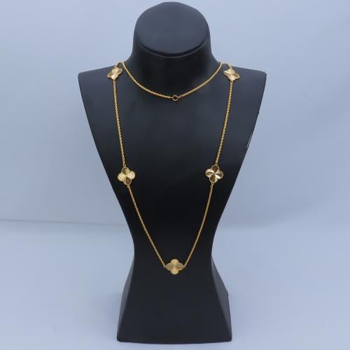 شال فان كليف ذهب عيار 21 وزن 9.04 جرام