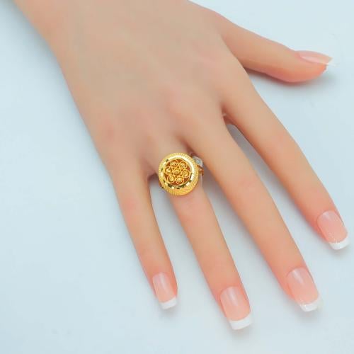 خاتم ذهب دائري بتصميم كرات الدوريكاء عيار 21