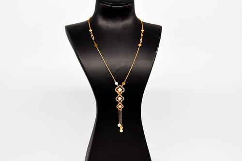 سبحة تصميم وردة الفان كليف عيار 21