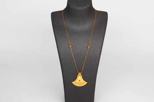 عقد ذهب ديفاز عيار 21