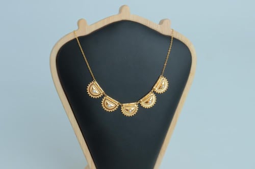 سلسال ذهب الرمش بحريني مطعم بحبات الولو الابيض عيا...