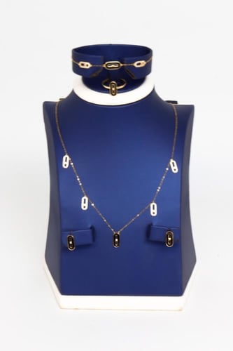 طقم ميسيكا ذهب تصميم الماسي بالوان مختلفه عيار 18