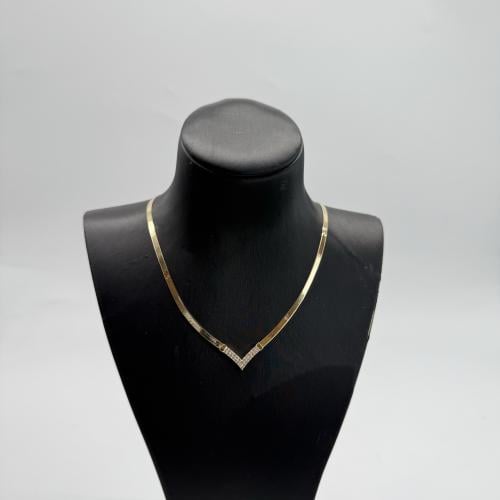 عقد ذهب الفلات تصميم الماسي باللون عيار 18 وزن 6.5...