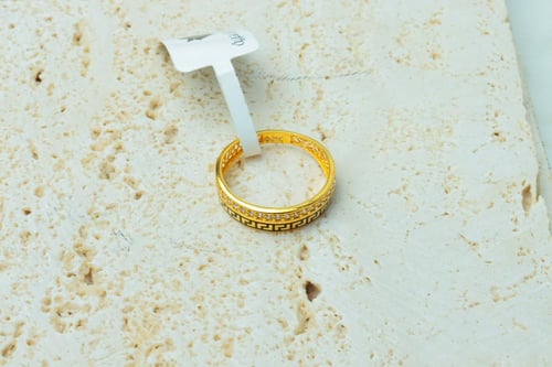 خاتم فرزاتشي بتصميم الماسي مميز ذهب عيار 21