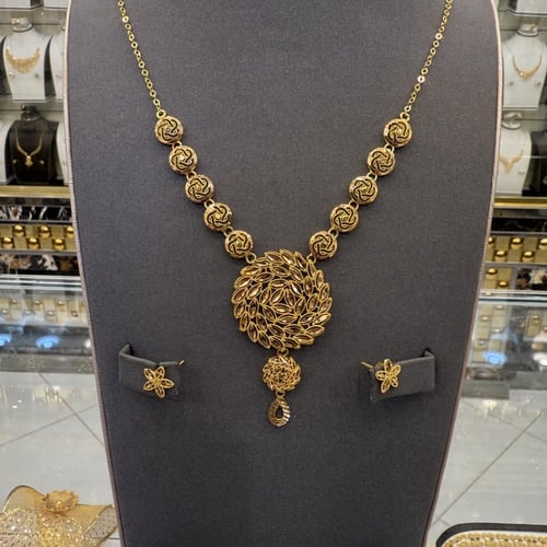 افخم طقم خطوبة ذهب للعروس عيار 21 وزن 11.9 جرام